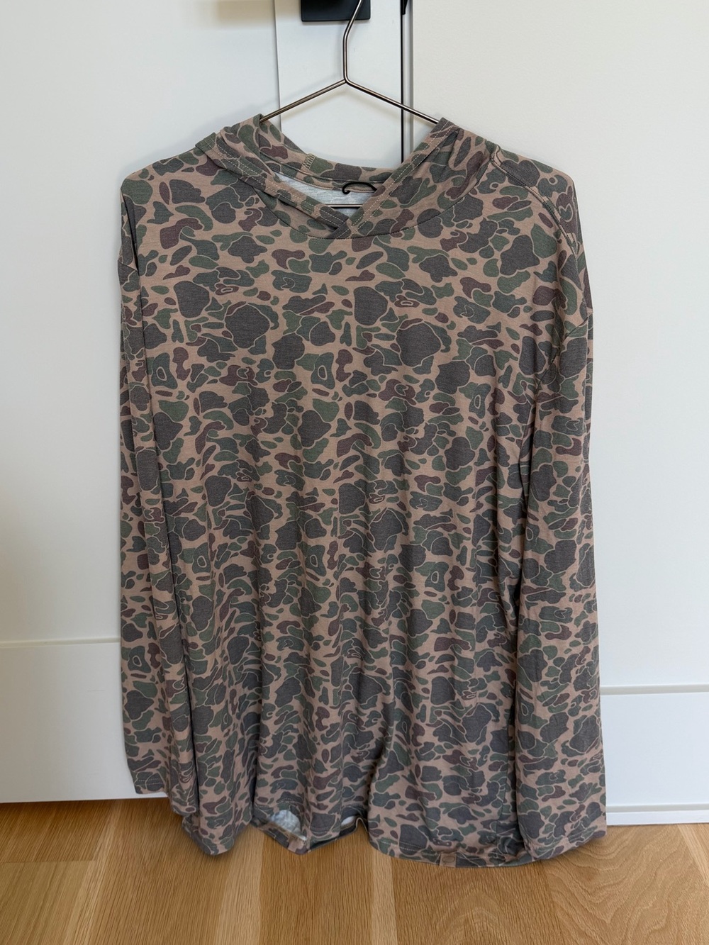 Men's Long Sleeve Vintage Camo Hoodie Tee - Olive/Taupe XXL